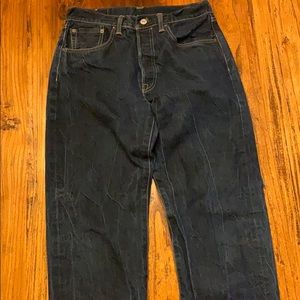 Men’s Levi’s 501 jeans. 32x34- fits like 32x32